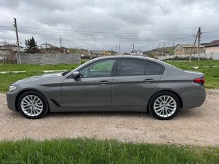 2020 BMW 5 серии 530i VII (G30/G31/G38) Рестайлинг, серый, 4380000 рублей, вид 5