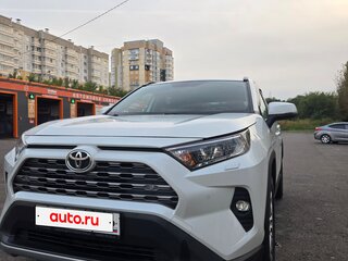 2019 Toyota RAV4 V (XA50), белый, 3450000 рублей, вид 2
