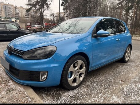 2011 Volkswagen Golf GTI VI, синий, 1060000 рублей, вид 1