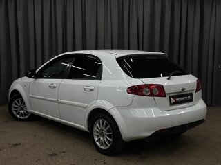 2009 Chevrolet Lacetti I, белый, 339999 рублей, вид 3