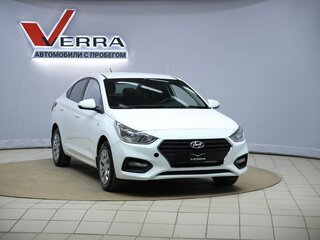 2018 Hyundai Solaris II, белый, 1050000 рублей, вид 3