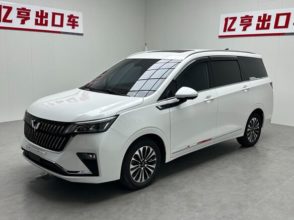 2022 Wuling Jiachen, белый, 1000000 рублей