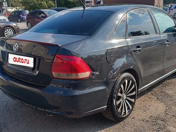 2013 Volkswagen Polo V, чёрный, 484999 рублей - вид 1
