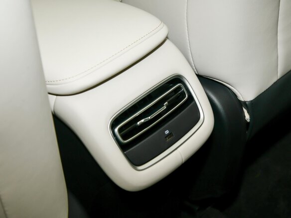 2026 Changan Qiyuan Q05 51.9 kWh II, белый, 2328000 рублей - вид 23