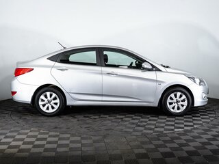 2016 Hyundai Solaris I Рестайлинг, серебристый, 1175000 рублей, вид 5