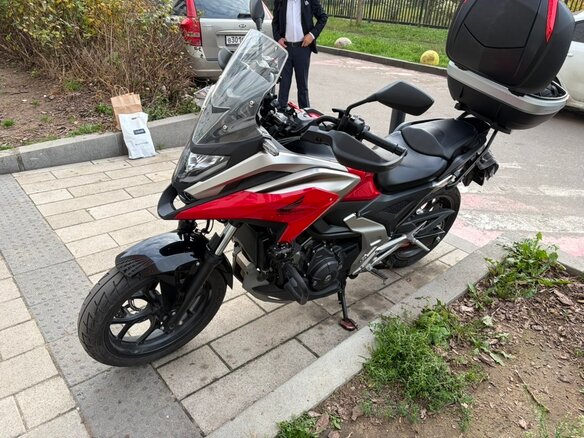 2021 Honda NC 750X, красный, 888888 рублей - вид 1