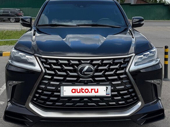 2018 Lexus LX 450d III Рестайлинг 2, чёрный, 8500000 рублей
