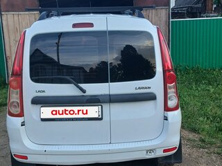 2015 Lada (ВАЗ) Largus I, белый, 680000 рублей, вид 2