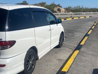 2004 Toyota Estima II Рестайлинг, белый, 950000 рублей, вид 3