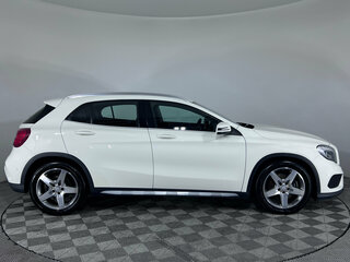 2016 Mercedes-Benz GLA 250 I (X156), белый, 2080000 рублей, вид 5