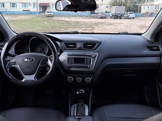 2015 Kia Rio III Рестайлинг, голубой, 1070000 рублей, вид 5