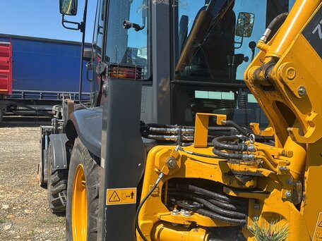 2024 LiuGong CLG 777A-S, жёлтый, 6051000 рублей, вид 5