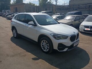 2020 BMW X1 18i sDrive II (F48) Рестайлинг, белый, 1950000 рублей, вид 2