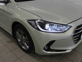 2016 Hyundai Elantra VI (AD), бежевый, 1035000 рублей, вид 4