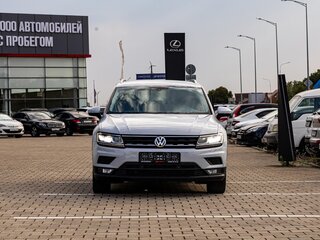 2018 Volkswagen Tiguan II, белый, 2265000 рублей, вид 2