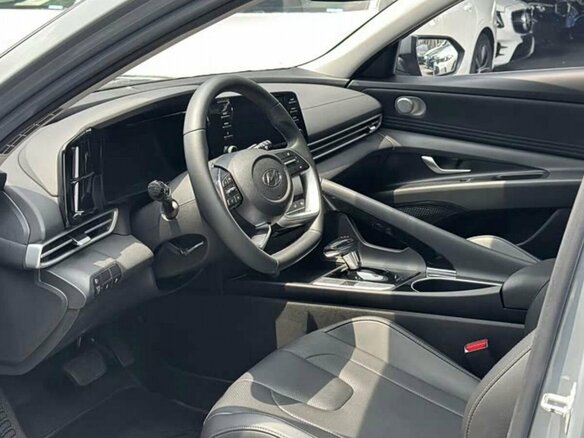 2022 Hyundai Elantra VII (CN7), серый, 1530000 рублей - вид 6