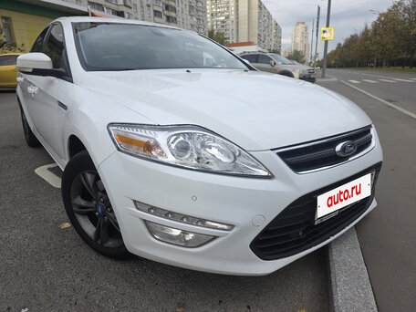 2013 Ford Mondeo IV Рестайлинг, белый, 850000 рублей, вид 1