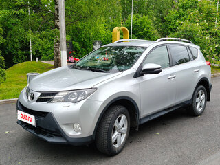 2013 Toyota RAV4 IV (XA40), серебристый, 1560000 рублей, вид 1