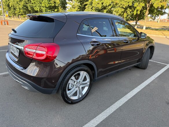 2014 Mercedes-Benz GLA 250 I (X156), коричневый, 1565000 рублей - вид 4