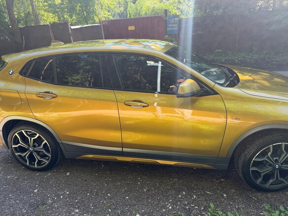 2019 BMW X2 xDrive18d I (F39), золотистый, 2900000 рублей - вид 3