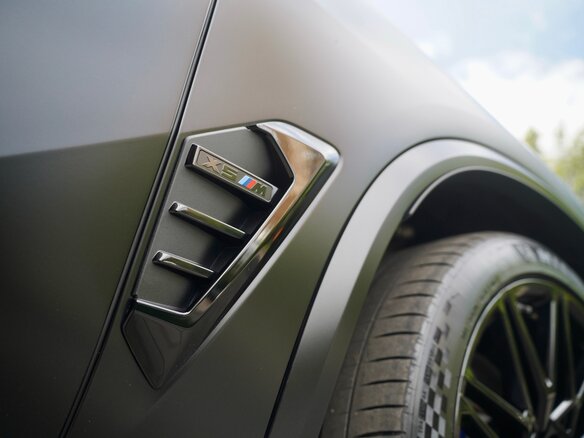 2023 BMW X5 M Competition III (F95) Рестайлинг, чёрный - вид 31
