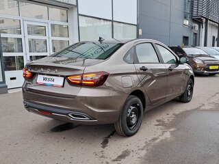 2026 Lada (ВАЗ) Vesta I Рестайлинг (NG), коричневый, 1751000 рублей, вид 5