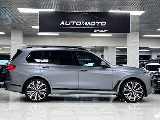 2026 BMW X7 40d I (G07) Рестайлинг, серый, 17499000 рублей, вид 5
