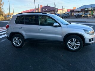 2015 Volkswagen Tiguan Euro 6 I Рестайлинг, серебристый, 1105000 рублей, вид 4