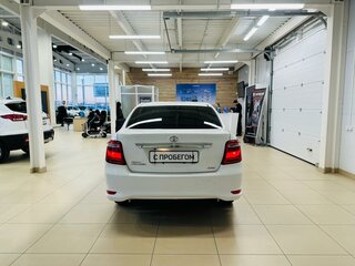 2021 Toyota Corolla Axio XI (E160, E170) Рестайлинг 2, белый, 1599000 рублей, вид 4