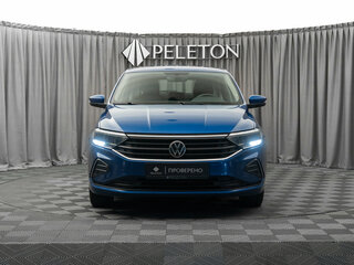 2021 Volkswagen Polo VI, синий, 1590000 рублей, вид 3