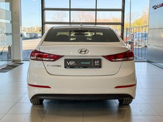 2018 Hyundai Elantra VI (AD), белый, 1737000 рублей, вид 5