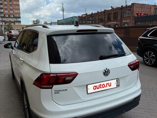 2021 Volkswagen Tiguan Allspace II, белый, 3200000 рублей, вид 2