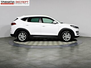 2018 Hyundai Tucson III Рестайлинг, белый, 2197000 рублей, вид 4