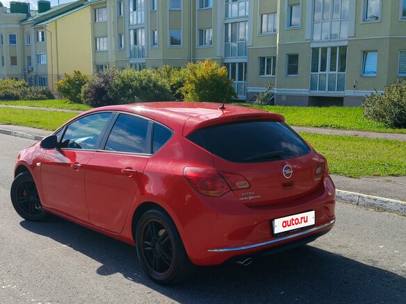 2012 Opel Astra J Рестайлинг, красный, 840000 рублей - вид 7