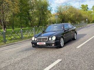 1998 Mercedes-Benz E-Класс 240 II (W210, S210), чёрный, 460000 рублей, вид 2