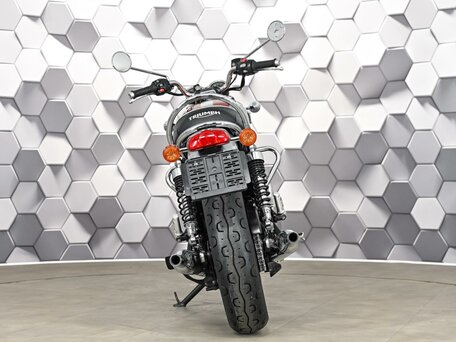2016 Triumph Bonneville T120, серебристый, 927000 рублей, вид 5