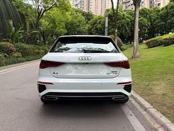 2024 Audi A3 35 TFSI IV (8Y), белый - вид 4
