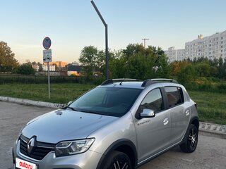 2021 Renault Sandero Stepway II Рестайлинг, серый, 1050000 рублей, вид 1
