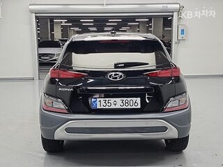2022 Hyundai Kona I Рестайлинг, чёрный, 1750000 рублей, вид 3