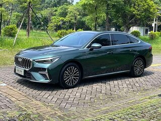 2026 Geely Emgrand III, зелёный, 1750000 рублей, вид 1