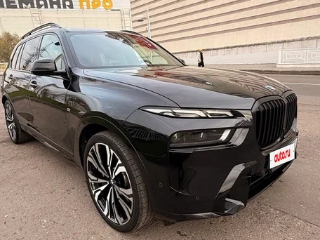 2023 BMW X7 40d I (G07) Рестайлинг, чёрный, 13500000 рублей, вид 5