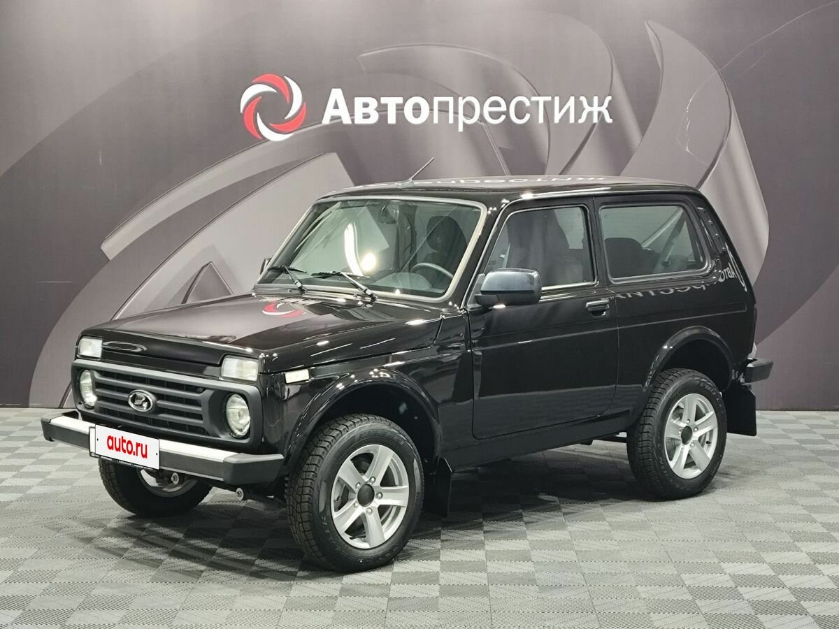 Открыть фотографии: Lada (ВАЗ) Niva Legend I