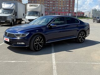 2017 Volkswagen Passat B8, синий, 2150000 рублей, вид 1