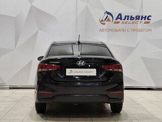 2017 Hyundai Solaris II, чёрный, 1120000 рублей, вид 4