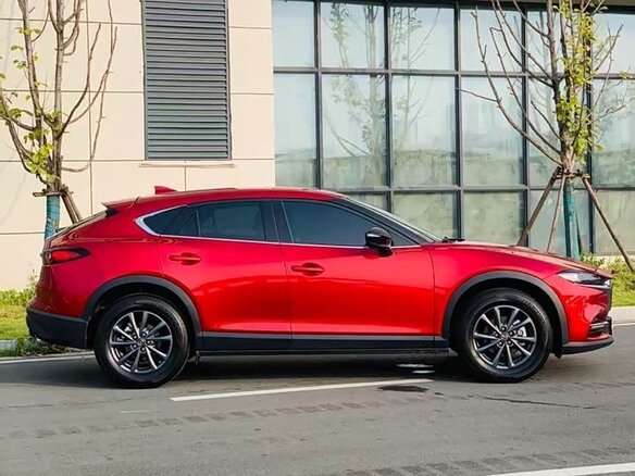 2023 Mazda CX-4 I Рестайлинг, красный, 1880020 рублей - вид 5