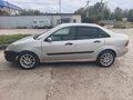 2001 Ford Focus I Рестайлинг, серебристый, 250000 рублей - вид 8