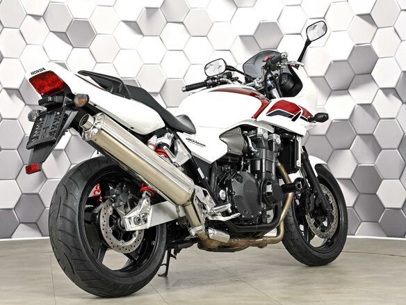 2011 Honda CB 1300, белый - вид 5