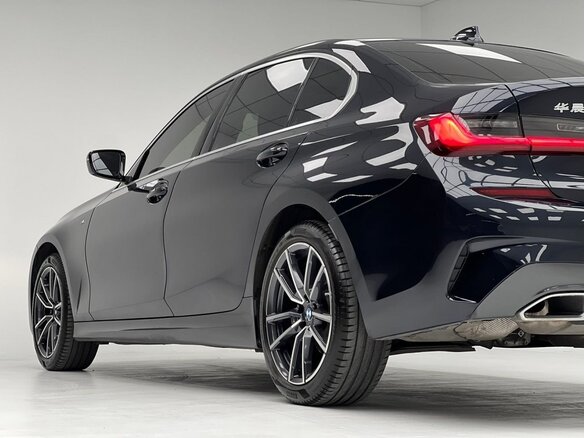 2022 BMW 3 серии Long 320Li VII (G2x), чёрный, 3080000 рублей - вид 5