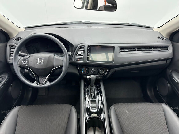 2022 Honda Vezel I Рестайлинг, белый, 1450000 рублей - вид 4