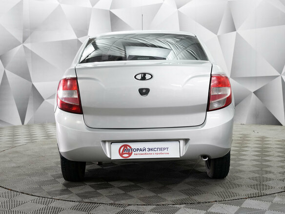 2016 Lada (ВАЗ) Granta I, серебристый, 371000 рублей - вид 3